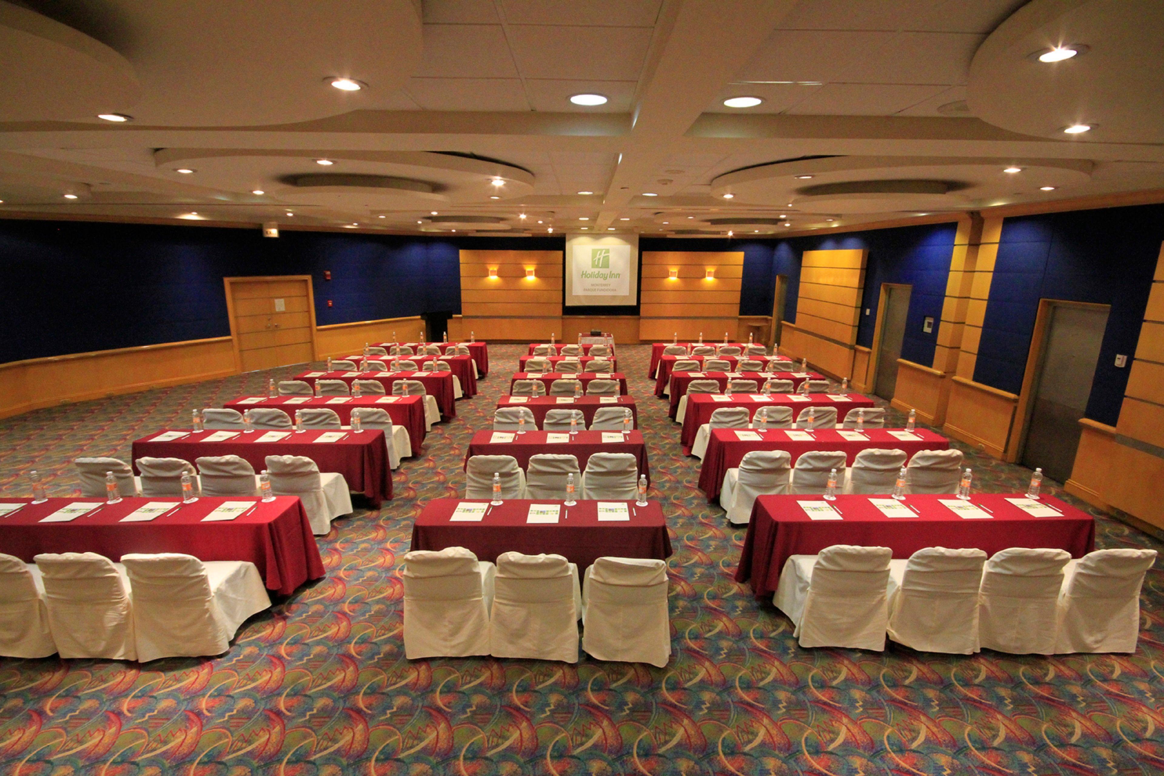 فندق هوليداي إن مونتيري-بارك فونديدورا المظهر الخارجي الصورة A typical conference room